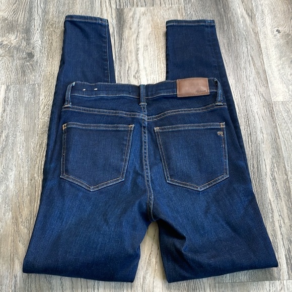 Madewell Women’s 9” High Rise Skinny Jeans, Dark Wash, size 25 - Picture 8 of 10